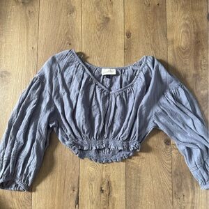 Universal Thread Textured Top